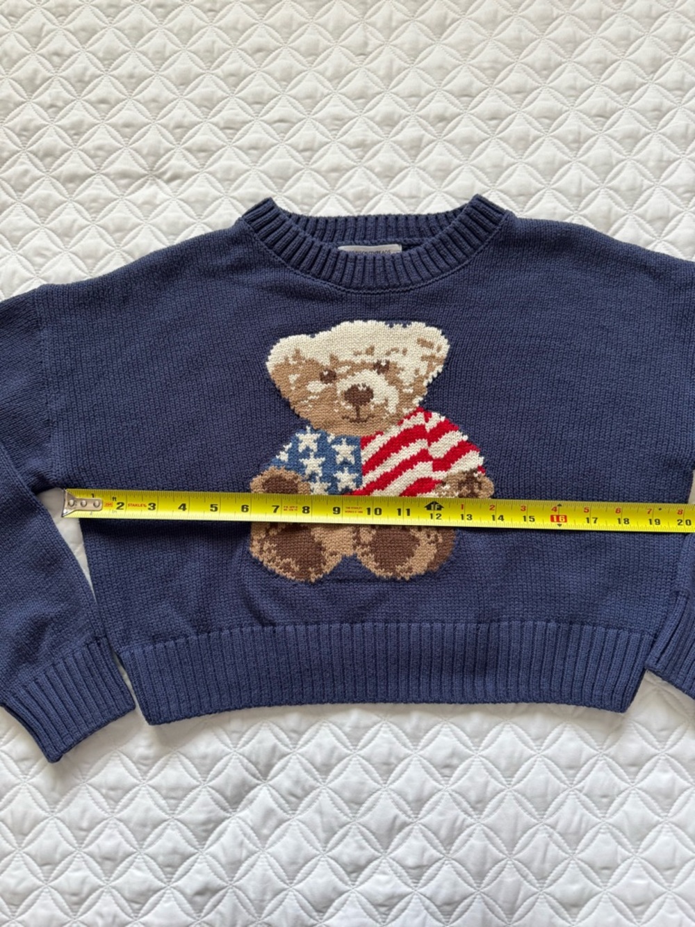 Grayson Threads Navy Blue Crewneck Cropped Sweater Teddy Bear USA Flag Size M - Picture 5 of 13